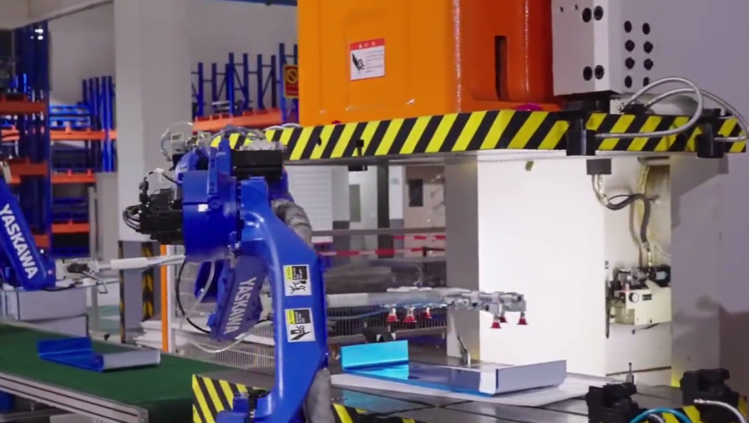 狂攬63家新商！“星耀佳歌·一路佟行——佳歌集成灶線上直播財(cái)富峰會”完美收官！