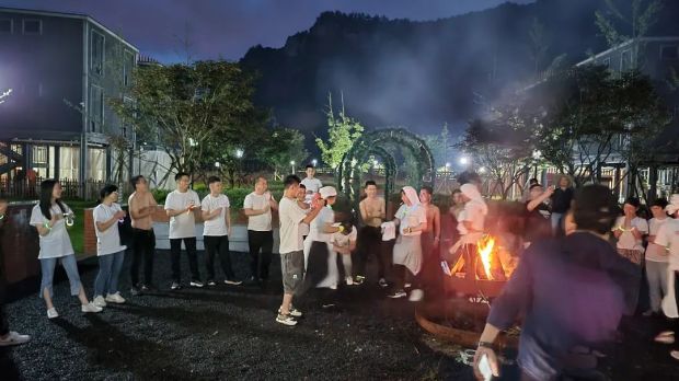 浙江佳歌電器有限公司營銷中心第二季度團隊拓展活動順利舉辦