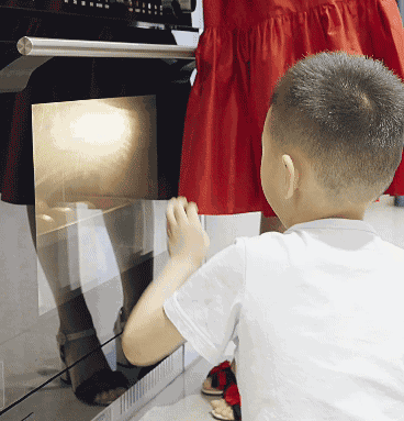 集成灶碰上熊孩子，安全問題不容忽視