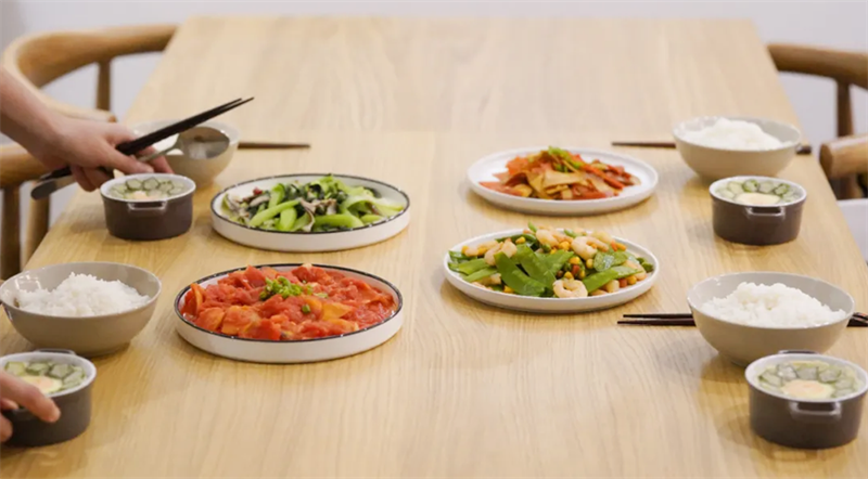 佳歌集成灶預?？忌鷤兤扉_得勝，金榜題名！