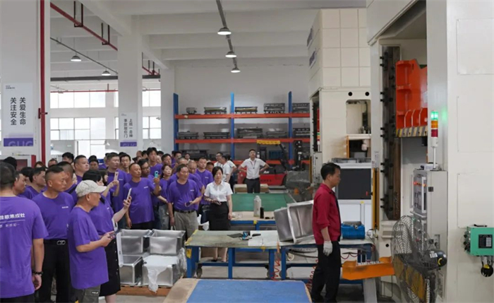 佳歌集成灶“好品質(zhì)，始終如一”的『斤斤計(jì)較』