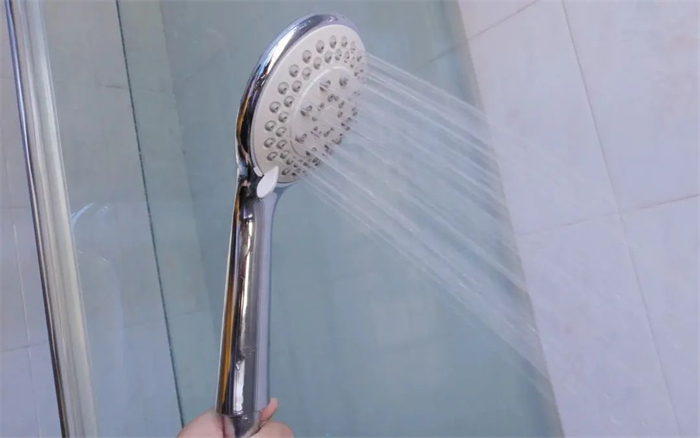 如何拒絕熱水器對你的忽冷忽熱？