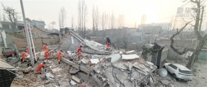 佳歌集成灶攜手民和縣、互助縣專賣店馳援甘肅地震災區(qū)，共渡難關(guān)!