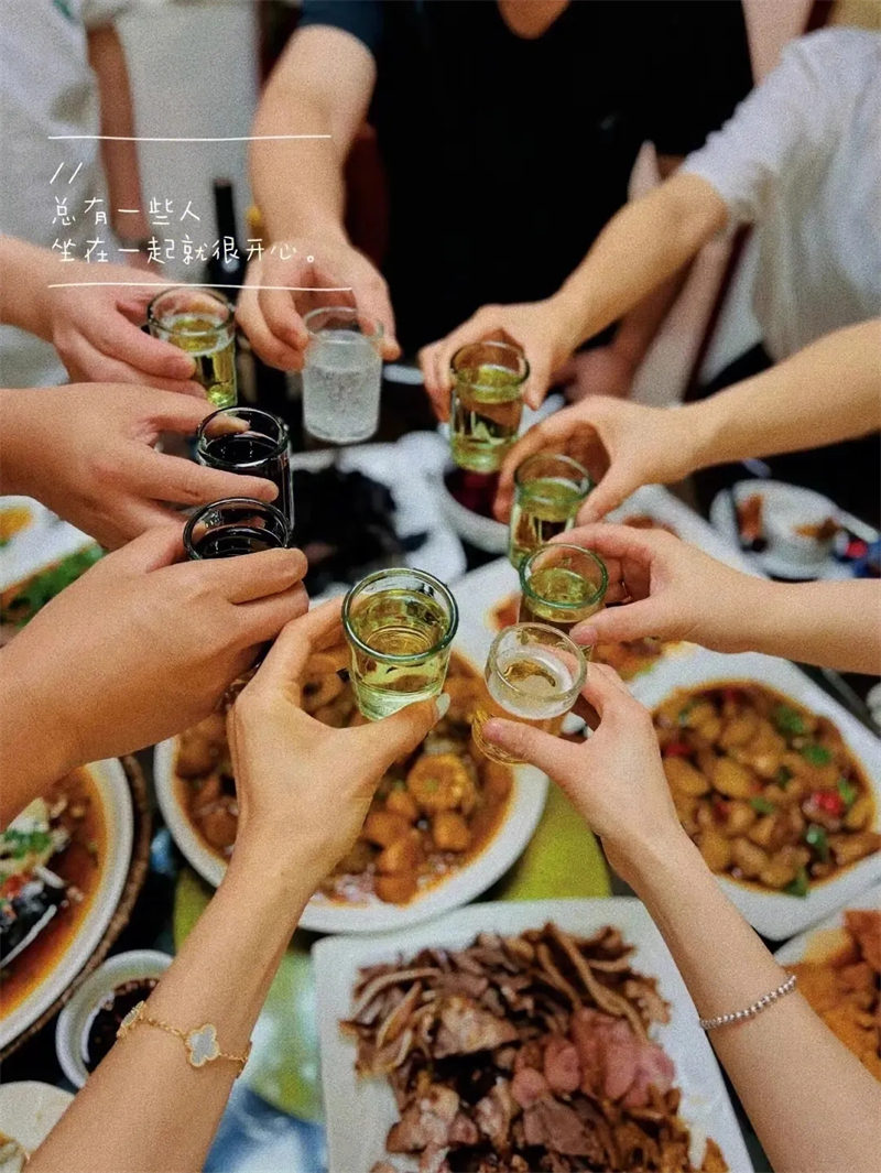 假期朋友小聚，家宴依然是最高級別的款待